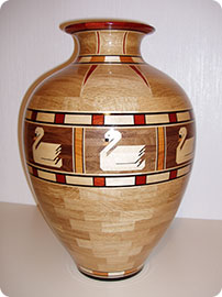 'Swans' Vase - Item No.298